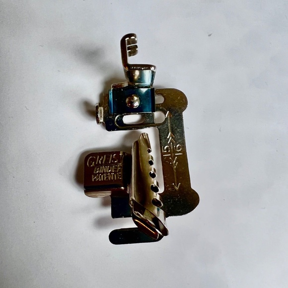 Greist Binder Pressure Foot Sewing Machine Attachment Low Shank 15/16 - Picture 3 of 6